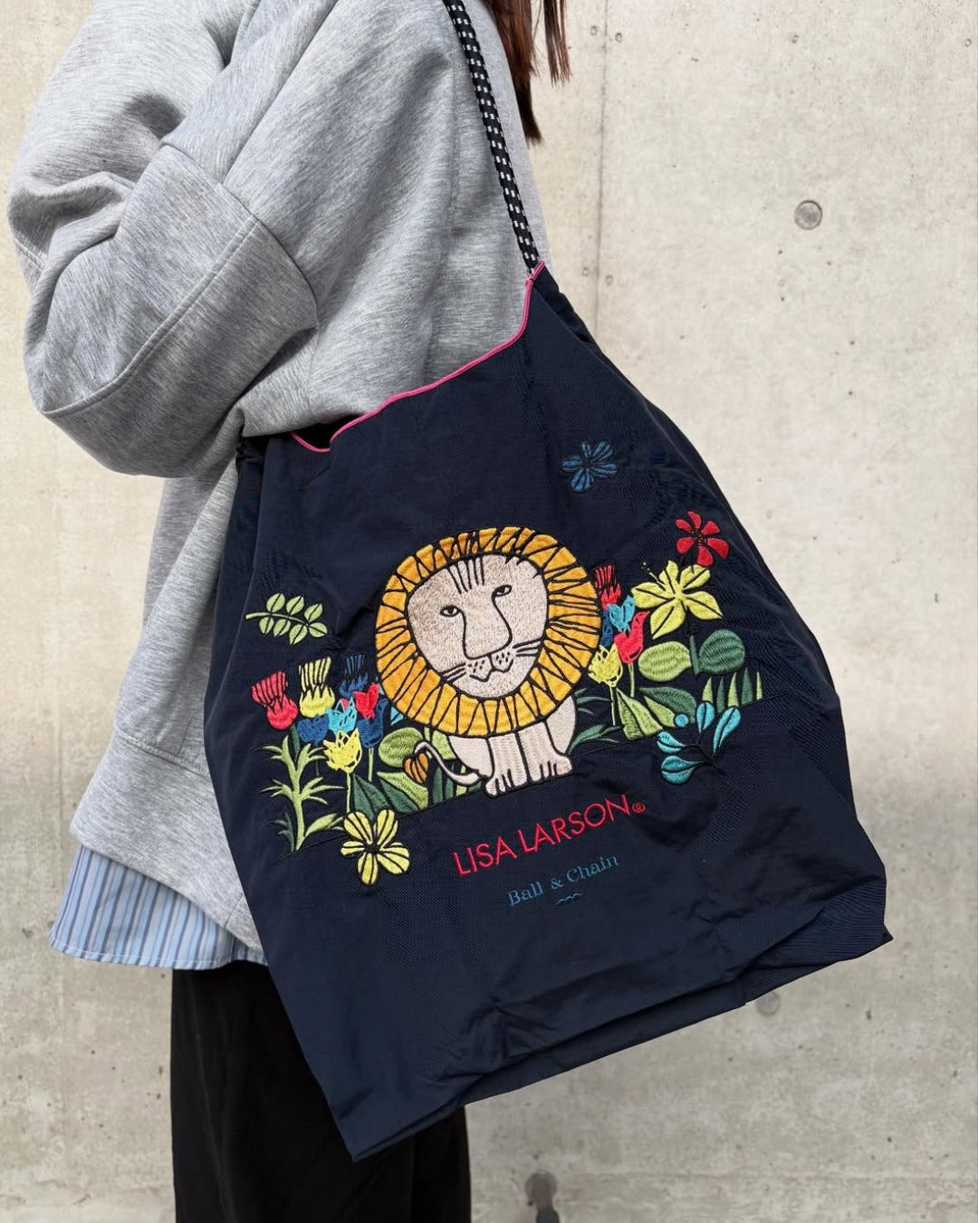 日本｜Ball&Chain x Lisa Larson 麗莎·拉爾森聯名款 刺繡環保購物袋 獅子 M size 共兩色