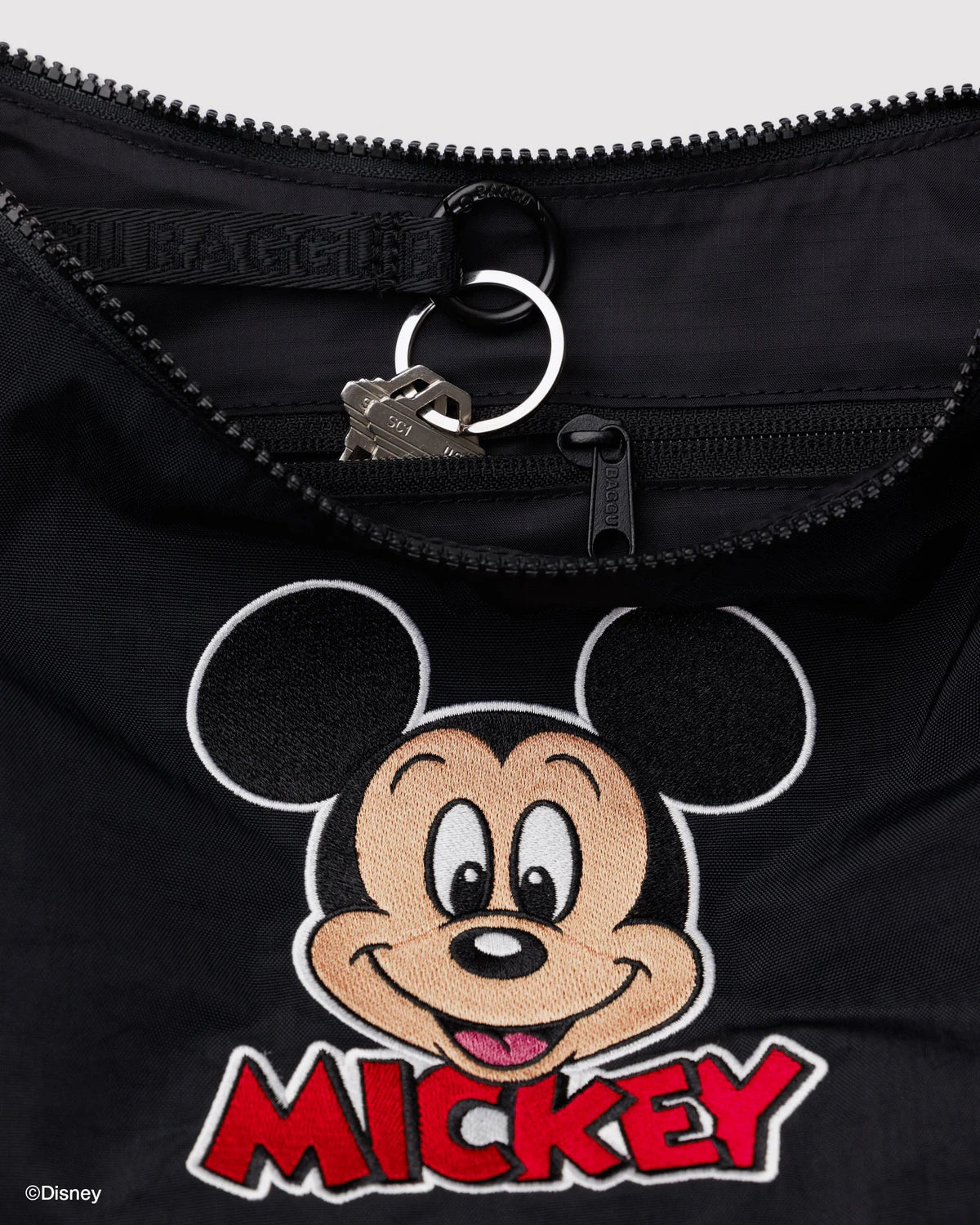美國｜BAGGU x Disney 迪士尼聯名 Nylon Crescent Bag 彎月包 / 斜背包 M Size