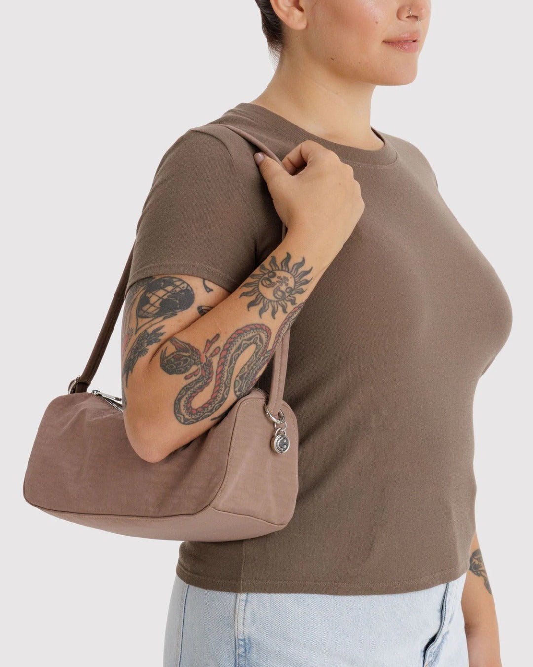 美國｜BAGGU Nylon Loaf Bag 吐司包 / 肩背包/ 輕量包 共四色
