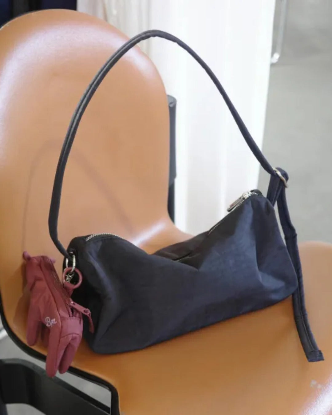 美國｜BAGGU Nylon Loaf Bag 吐司包 / 肩背包/ 輕量包 共四色
