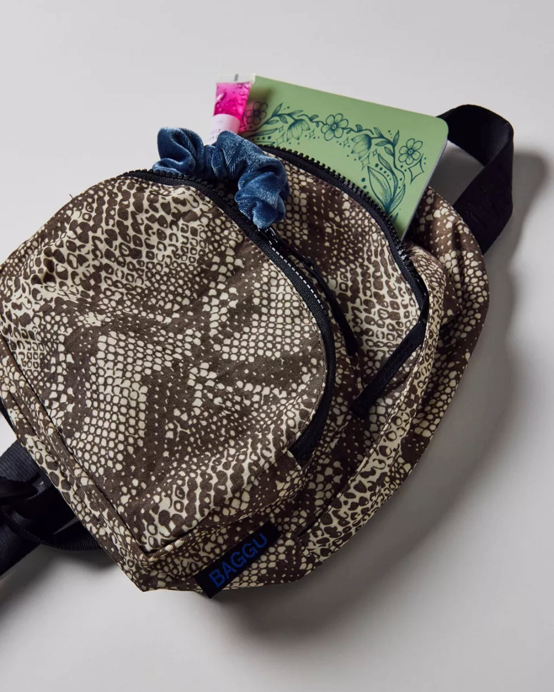 美國｜BAGGU Mini Nylon Backpack 迷你尼龍後背包 蛇紋