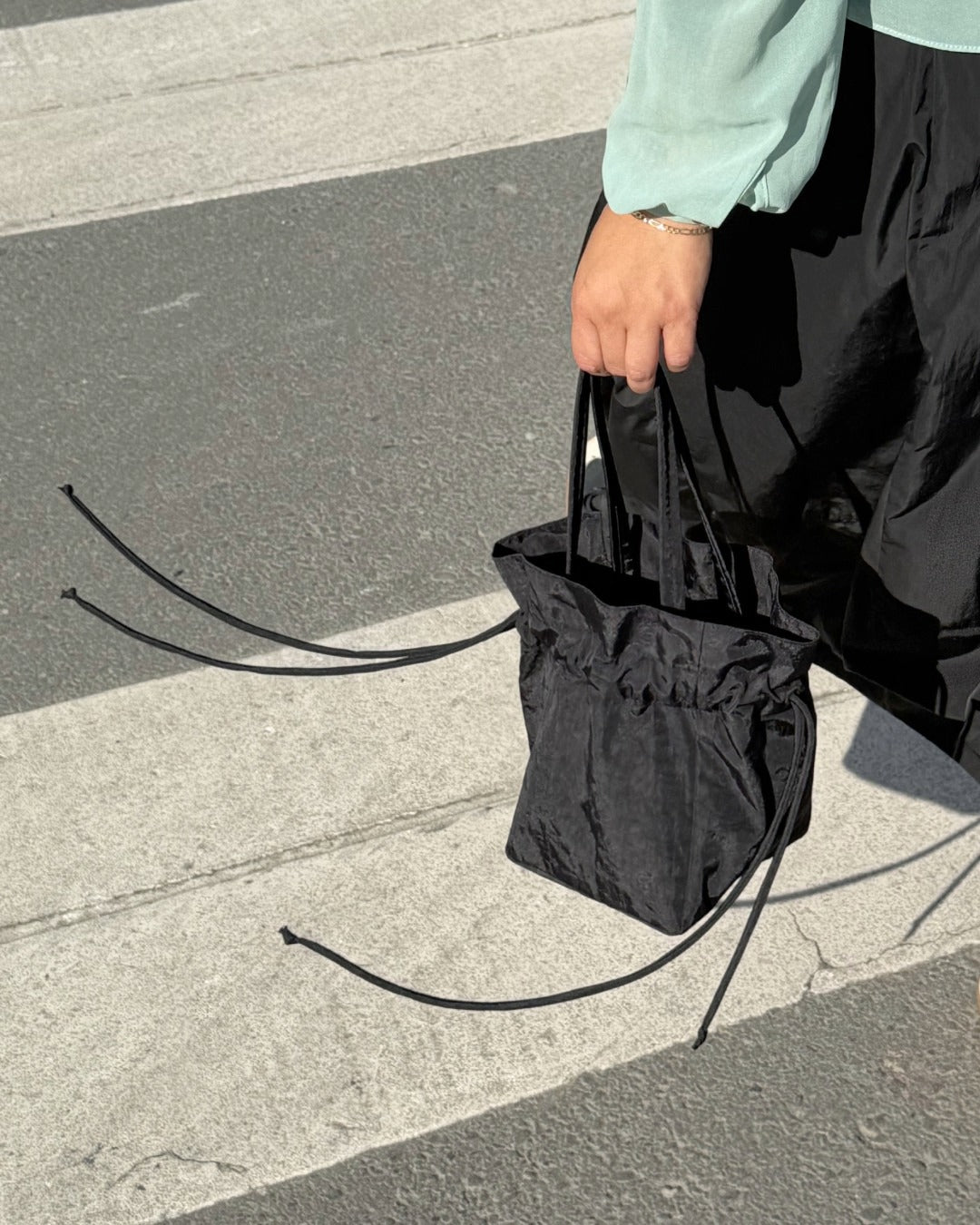 美國｜BAGGU Drawstring Bag 兩用束口水桶包 / 手提包 /  斜背包 共四色