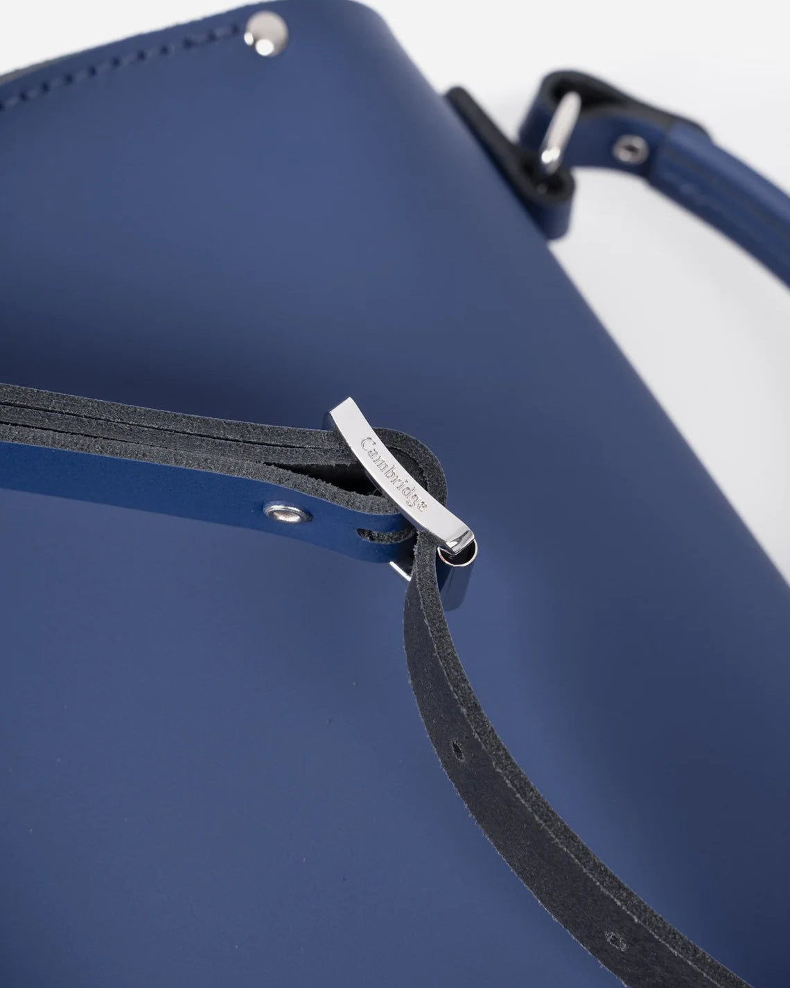 英國｜Cambridge Satchel 手工真皮劍橋包 Isla馬鞍包 斜背包 共三色